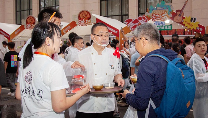 以食為媒，淮揚(yáng)菜品鑒堂受邀參展“北京國際美食薈”